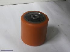 Görgő poliuretán Átm: 85 x 95 mm csapággyal
